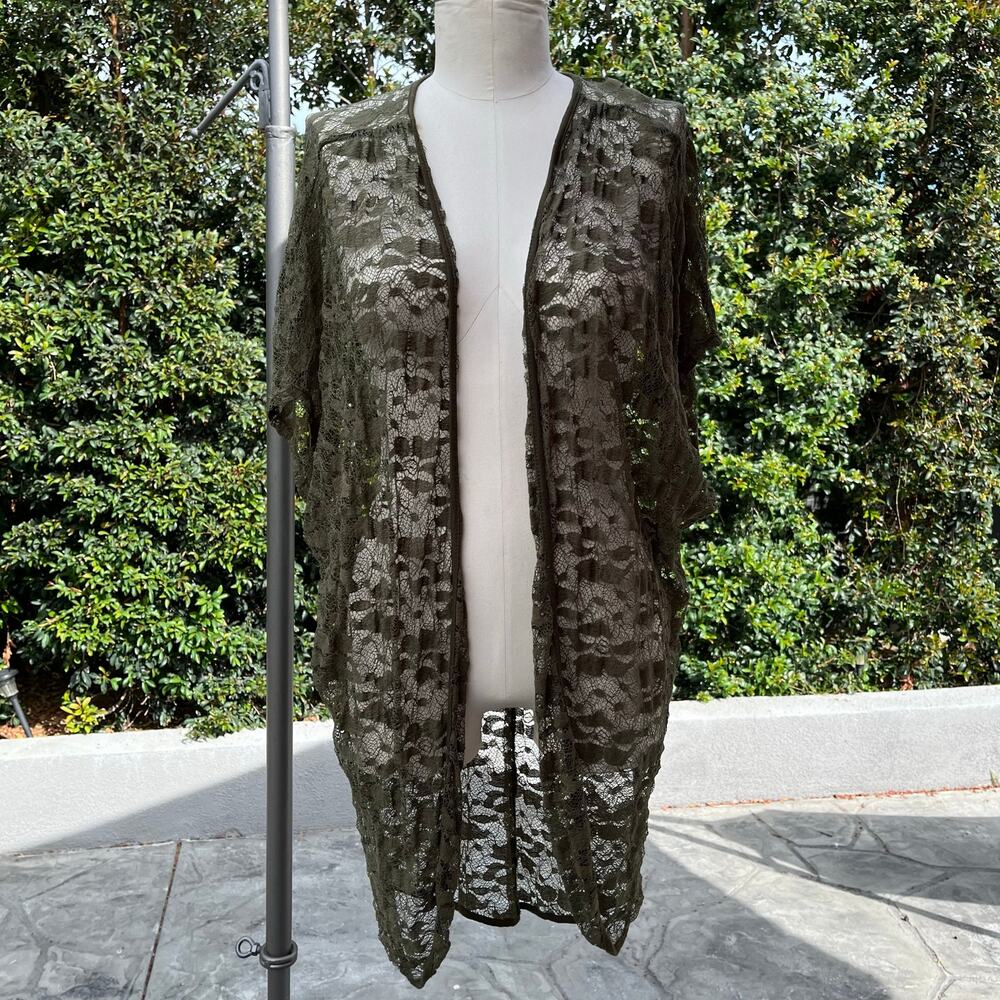 Vintage USA Made Janette Plus Olive Green Lace Kimono Cardigan